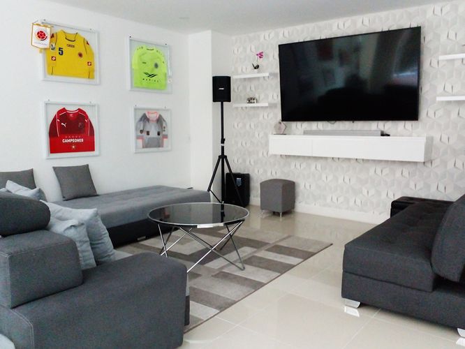 Casa de 3 alcobas en venta en Santa Catalina, Envigado, 209 m² · foto 10 de 20