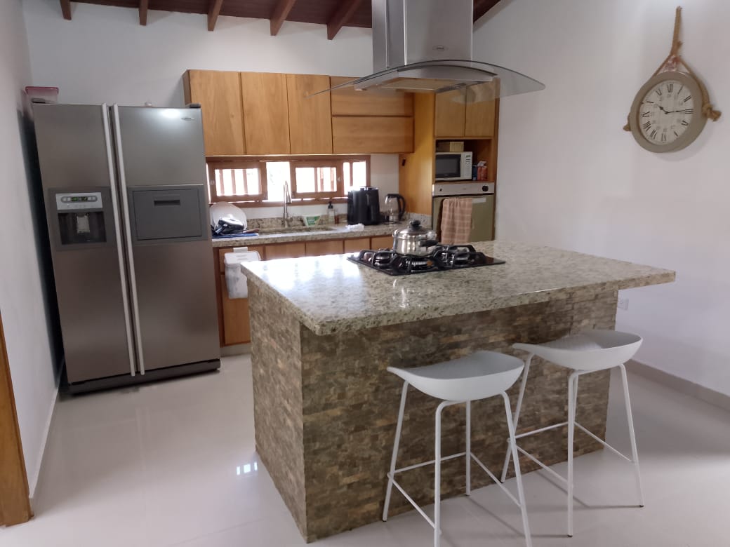 3BR House in Camino Verde (250 m²) - 3