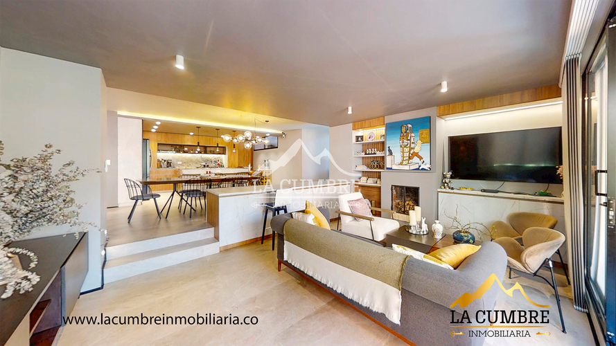 Apartamento de 3 alcobas en arriendo en El Poblado, Medellín, 175 m² · foto 2 de 19