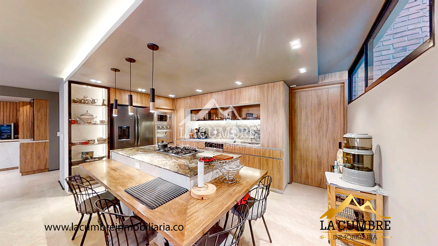 Apartamento de 3 alcobas en arriendo en El Poblado, Medellín, 175 m² · foto 10 de 19