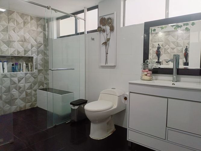 Apartamento de 2 alcobas en venta en Belén, Medellín, 122 m² · foto 18 de 18