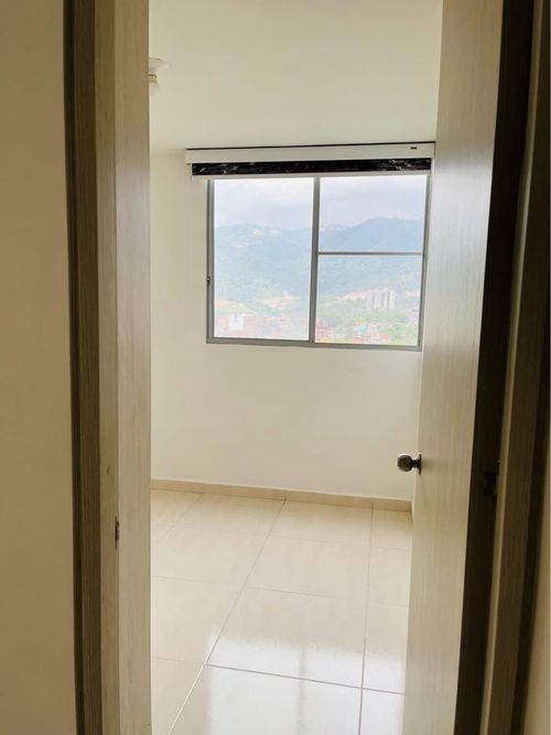 Apartamento de 3 alcobas en venta en Hacienda Alcalá, Girón, 61 m² · foto 8 de 10