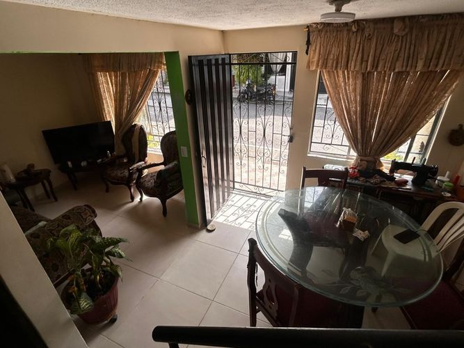 Casa de 3 alcobas en venta en Paseo Del Puente, Piedecuesta, 63 m² · foto 4 de 12