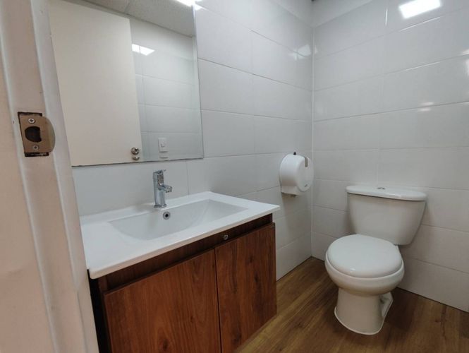 Oficina en arriendo en Milla De Oro, Medellín, 130 m² · foto 10 de 13