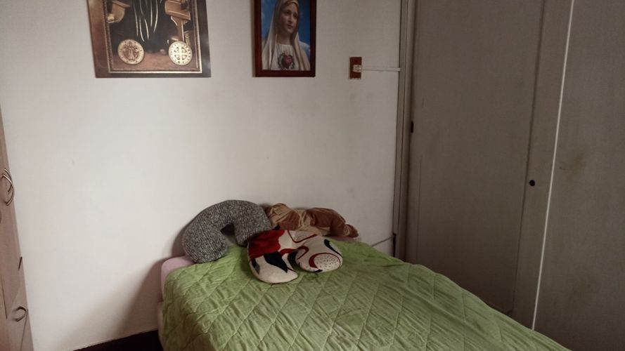 Casa de 6 alcobas en venta en Calasanz, Medellín, 226 m² · foto 7 de 11