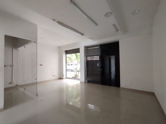 Oficina en arriendo en San Diego, Medellín, 79 m² · foto 4 de 5