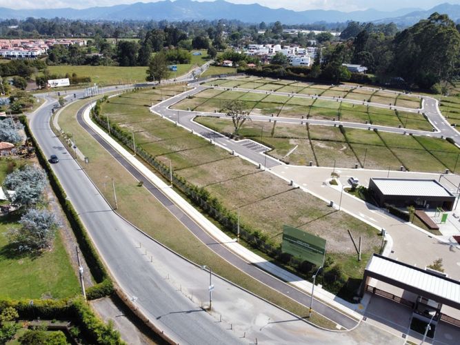 Lote en venta en Llano Grande, Rionegro, 283 m² · foto 6 de 8