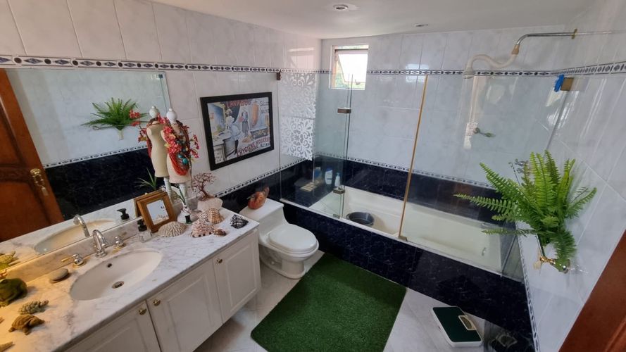 Apartamento de 3 alcobas en venta en La Calera, Medellín, 370 m² · foto 13 de 24