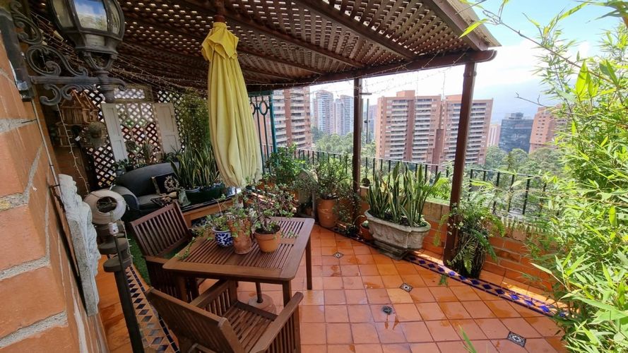Apartamento de 3 alcobas en venta en La Calera, Medellín, 370 m² · foto 16 de 24