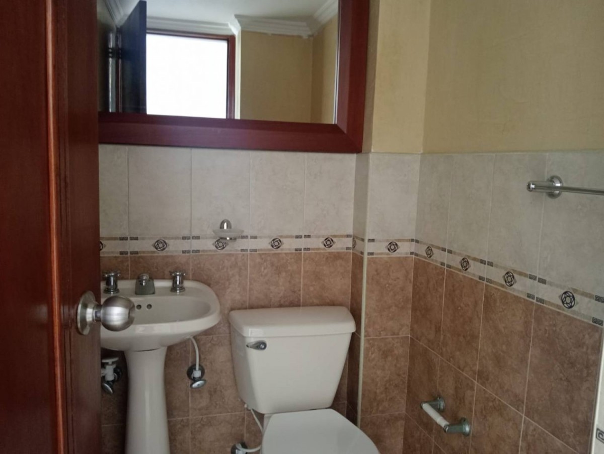 Apartamento en arriendo en San Lucas, Medellín · foto 9 de 20