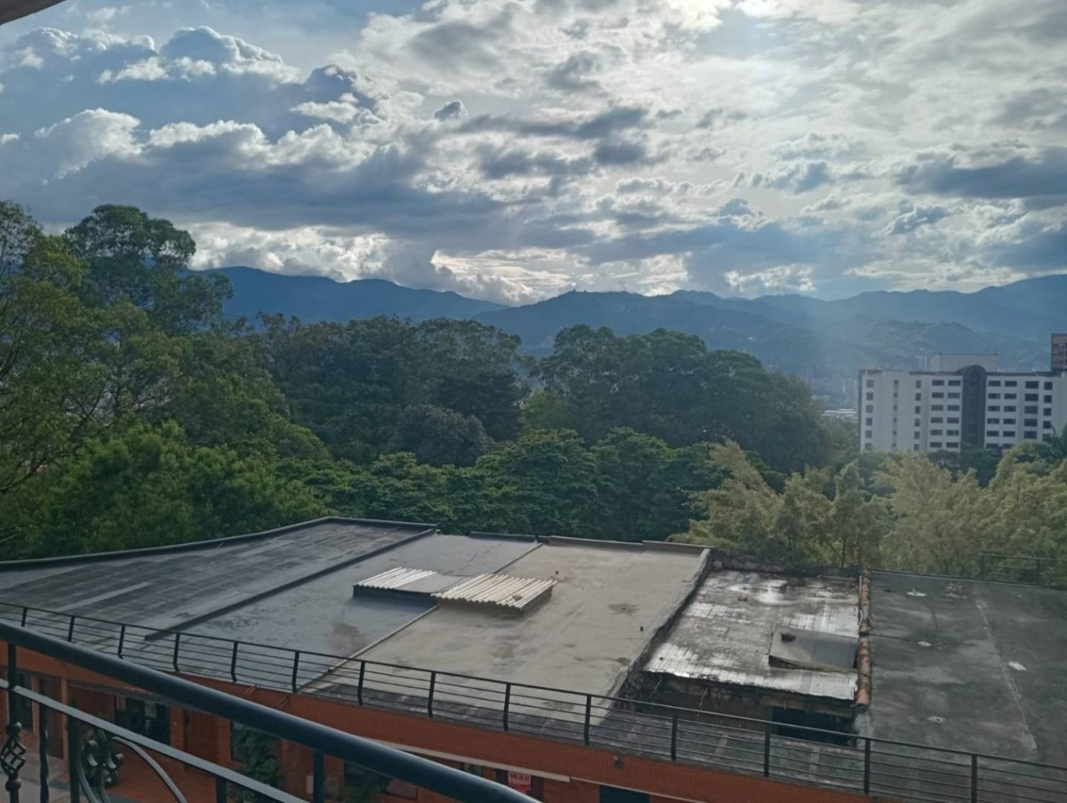 Apartamento en arriendo en San Lucas, Medellín · foto 20 de 20