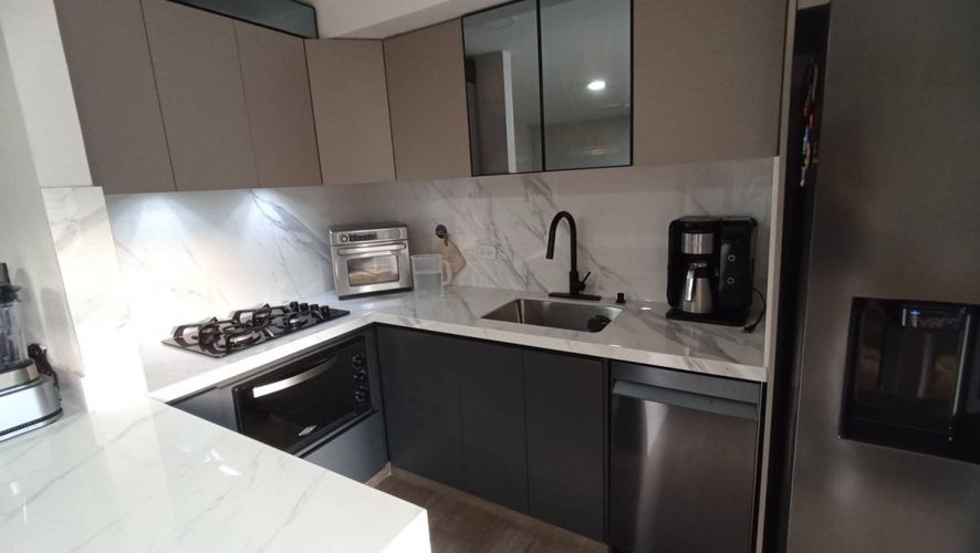 Apartamento de 3 alcobas en venta en Loma De La Doctora, Sabaneta, 82 m² · foto 6 de 13