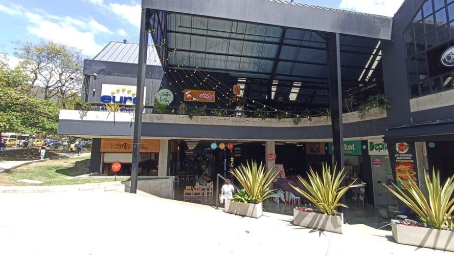 Local en venta en Los Colores, Medellín, 18 m² · foto 11 de 15