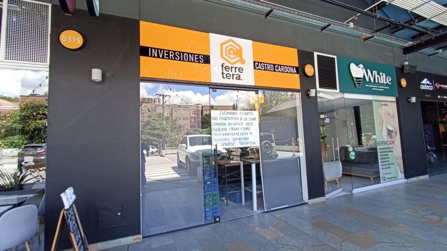 Local en venta en Los Colores, Medellín, 58 m² · foto 12 de 12