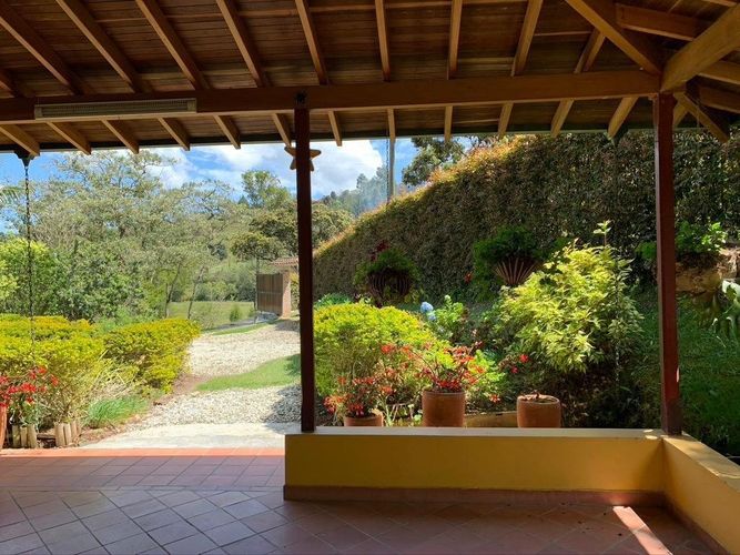 Finca en arriendo en La Hondita, Guarne, 245 m² · foto 20 de 24