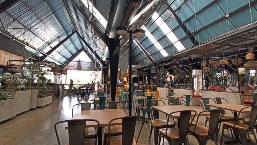 Local en venta en Los Colores, Medellín, 113 m² · foto 12 de 12