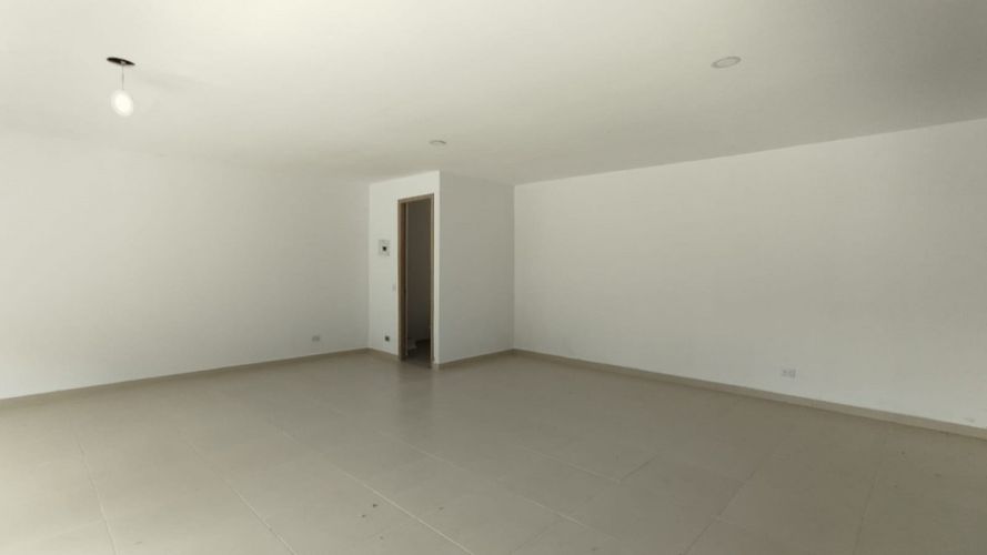 Local en arriendo en El Porvenir, Rionegro, 58 m² · foto 2 de 6