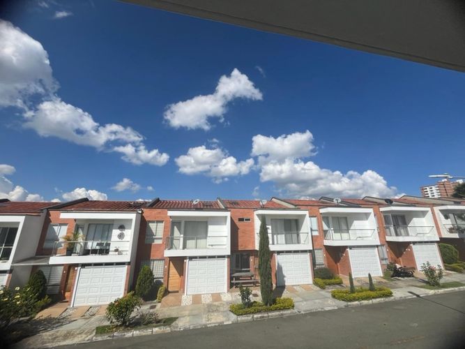 Casa de 5 alcobas en venta en San Antonio De Pereira, Rionegro, 160 m² · foto 8 de 24