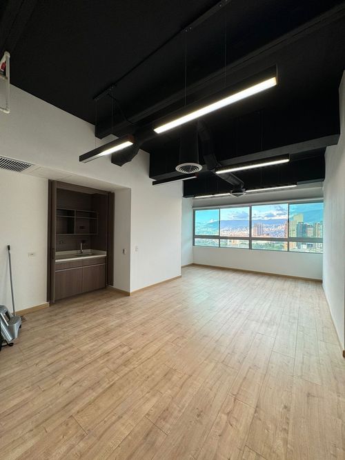 Oficina en venta en Mayorca, Sabaneta, 36 m² · foto 4 de 6