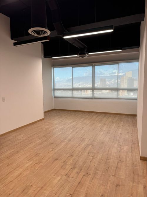 Oficina en venta en Mayorca, Sabaneta, 36 m² · foto 5 de 6