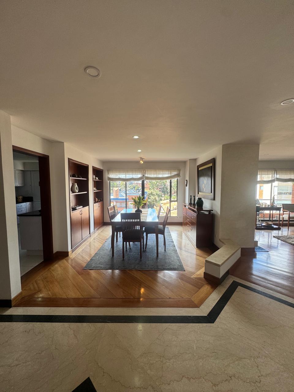 Apartamento en venta en Chicó Navarra, Bogotá · foto 4 de 24