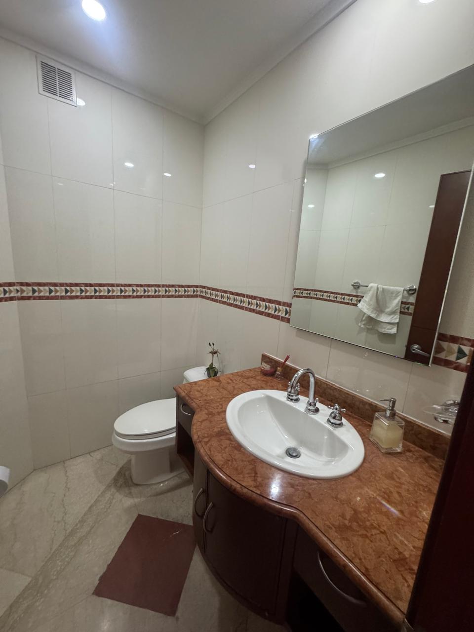 Apartamento en venta en Chicó Navarra, Bogotá · foto 7 de 24