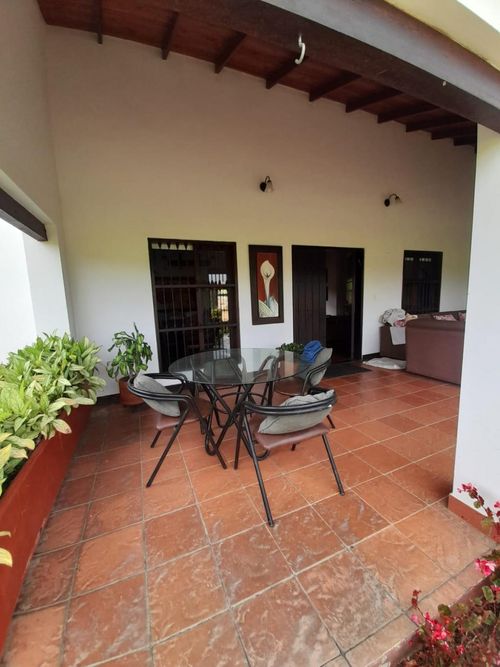 Casa de 6 alcobas en venta en El Saladito, Cali, 450 m² · foto 3 de 24