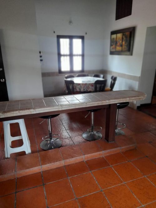 Casa de 6 alcobas en venta en El Saladito, Cali, 450 m² · foto 9 de 24
