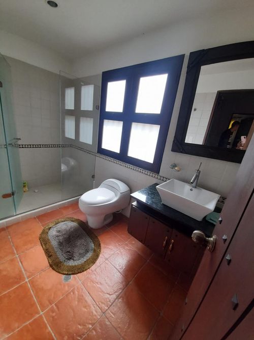 Casa de 6 alcobas en venta en El Saladito, Cali, 450 m² · foto 14 de 24