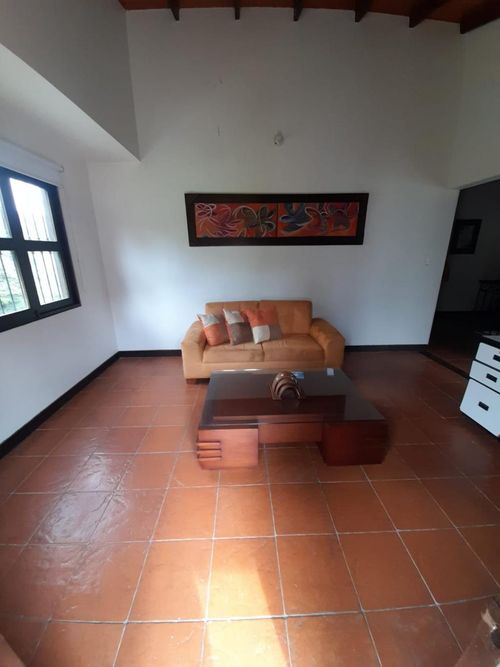 Casa de 6 alcobas en venta en El Saladito, Cali, 450 m² · foto 17 de 24
