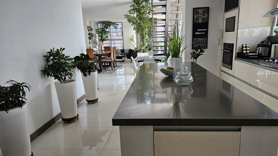 Apartamento de 4 alcobas en venta en Sotomayor, Bucaramanga, 340 m² · foto 17 de 24
