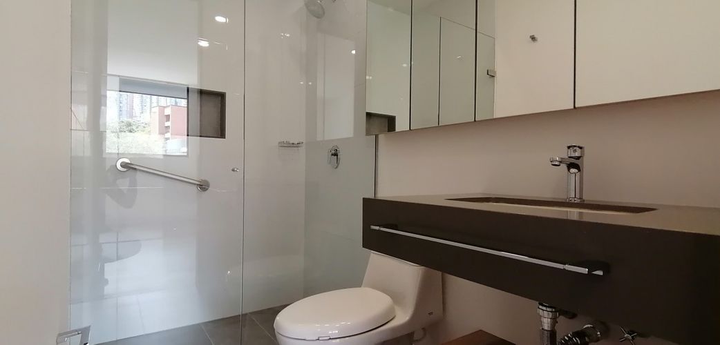 Apartaestudio en venta en La Aguacatala, Medellín, 50 m² · foto 9 de 14