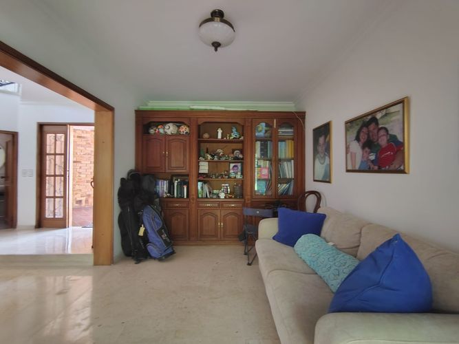 Casa de 4 alcobas en venta en Lagos Del Cacique, Bucaramanga, 395 m² · foto 8 de 24