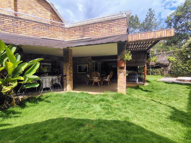 Casa de 4 alcobas en venta en Lagos Del Cacique, Bucaramanga, 395 m² · foto 13 de 24