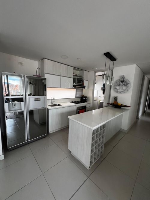 Apartamento en venta en Loma Del Chocho, Envigado · foto 6 de 24