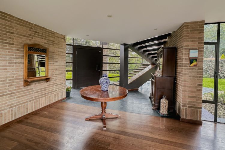 Casa de 4 alcobas en venta en Guaymaral, Bogotá, 392 m² · foto 7 de 24