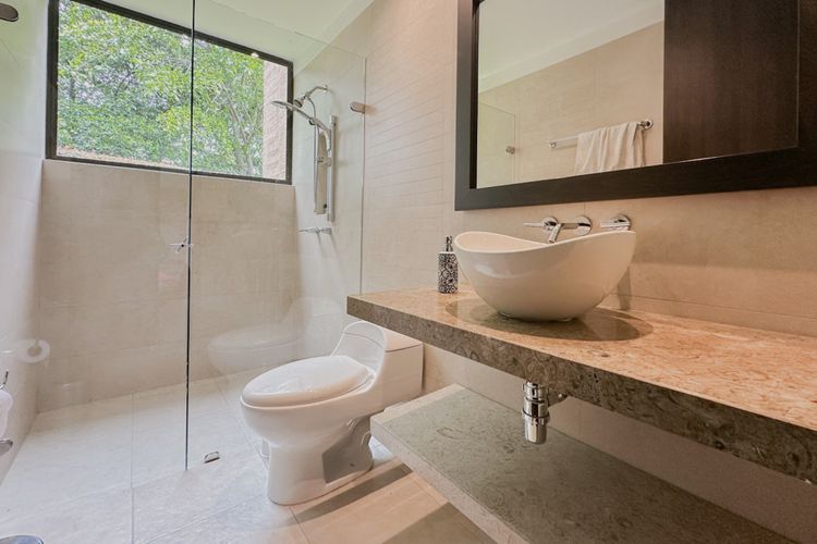 Casa de 4 alcobas en venta en Guaymaral, Bogotá, 392 m² · foto 12 de 24
