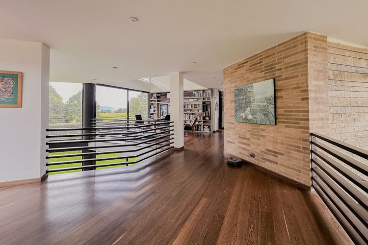 Casa de 4 alcobas en venta en Guaymaral, Bogotá, 392 m² · foto 15 de 24