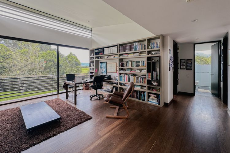 Casa de 4 alcobas en venta en Guaymaral, Bogotá, 392 m² · foto 16 de 24