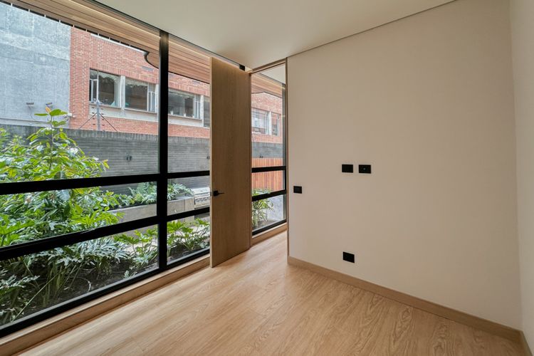 Apartamento de 1 alcoba en venta en Chico Norte, Bogotá, 51 m² · foto 15 de 23