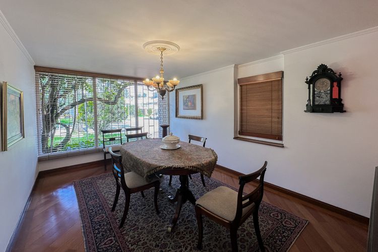 Casa de 4 alcobas en venta en Niza Sur, Bogotá, 330 m² · foto 5 de 22