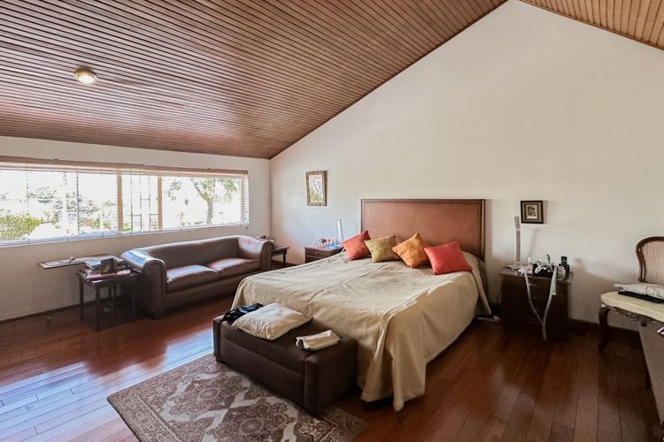 Casa de 4 alcobas en venta en Niza Sur, Bogotá, 330 m² · foto 11 de 22