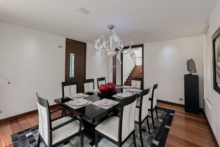 Casa de 3 alcobas en venta en Niza Suba, Bogotá, 398 m² · foto 6 de 24