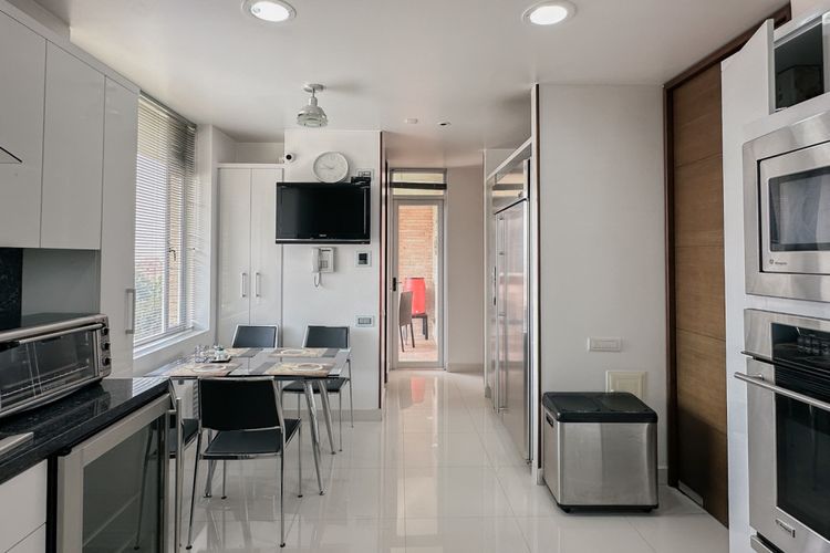 Casa de 3 alcobas en venta en Niza Suba, Bogotá, 398 m² · foto 8 de 24