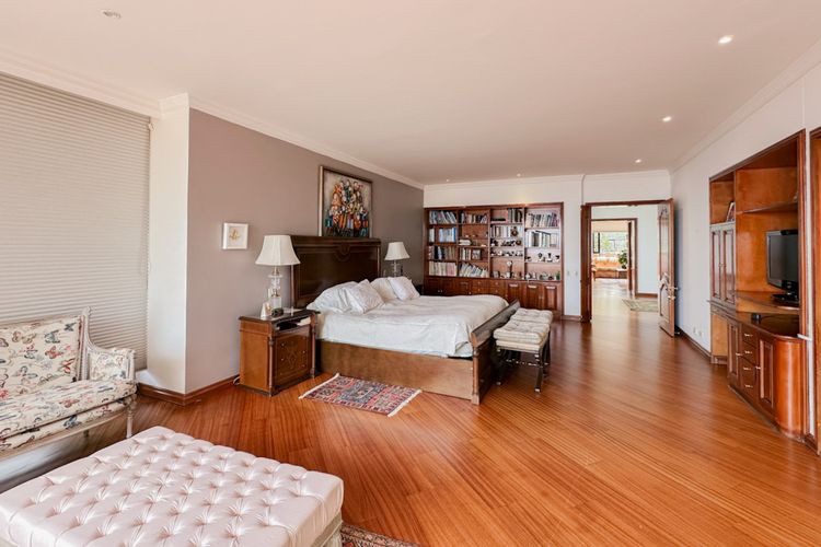 Apartamento de 5 alcobas en venta en Montearroyo, Bogotá, 605 m² · foto 10 de 24
