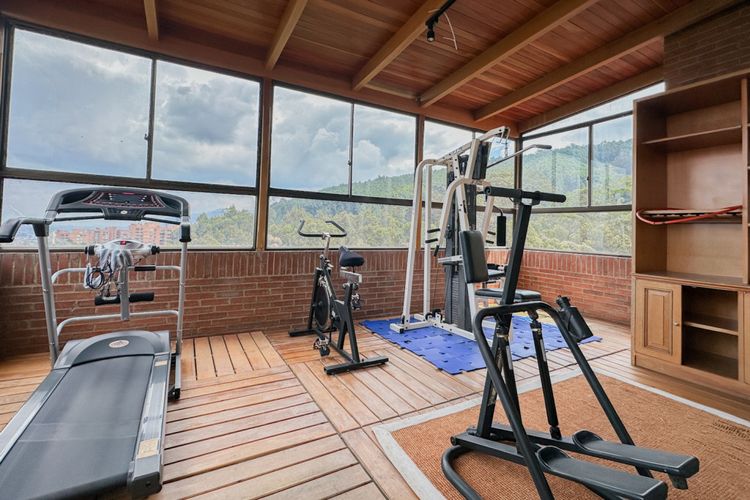 Apartamento de 5 alcobas en venta en Montearroyo, Bogotá, 605 m² · foto 12 de 24