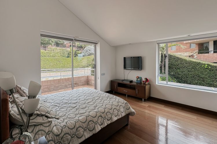 Casa de 3 alcobas en venta en Niza Suba, Bogotá, 398 m² · foto 11 de 24