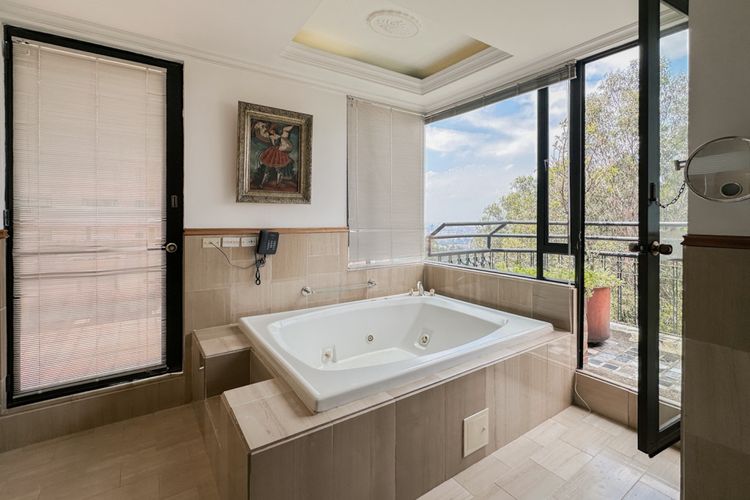 Apartamento de 5 alcobas en venta en Montearroyo, Bogotá, 605 m² · foto 14 de 24