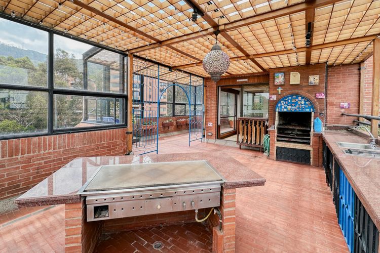 Apartamento de 5 alcobas en venta en Montearroyo, Bogotá, 605 m² · foto 20 de 24