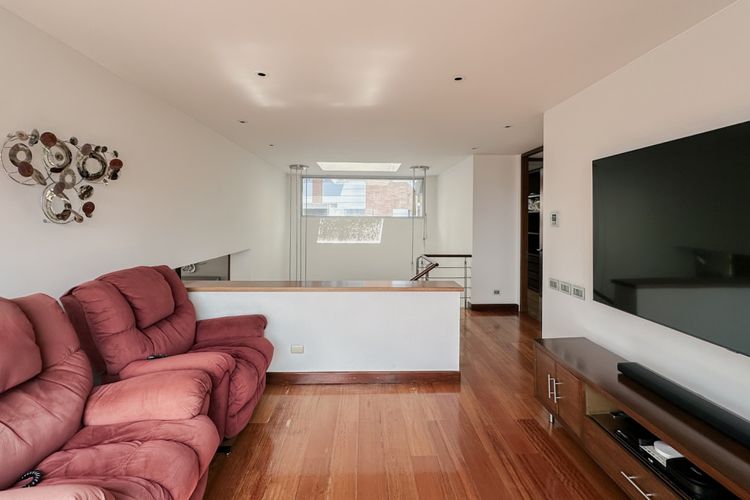 Casa de 3 alcobas en venta en Niza Suba, Bogotá, 398 m² · foto 17 de 24